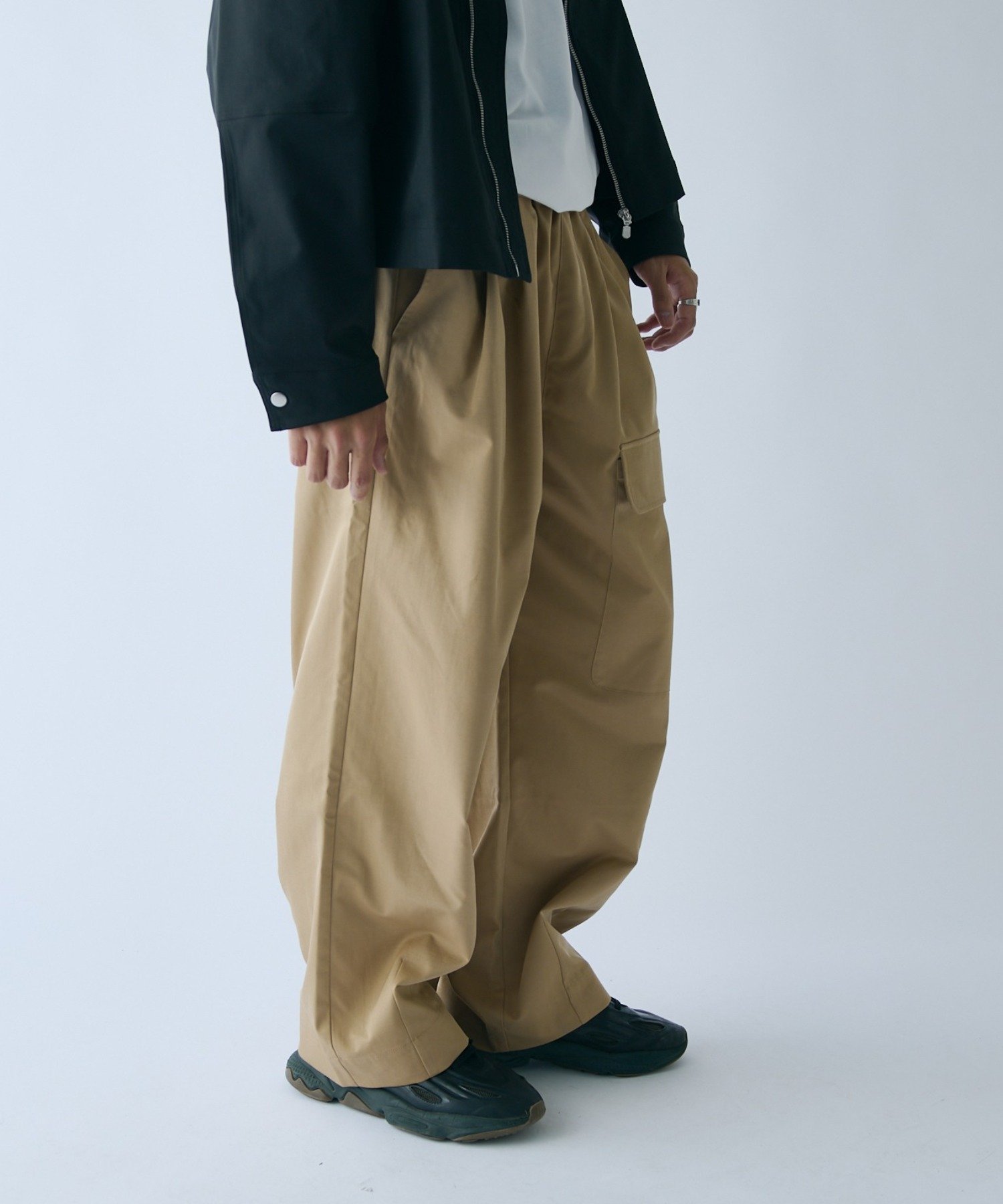 高密度ツイル ビッグポケットバルーンパンツ - Stock Finder